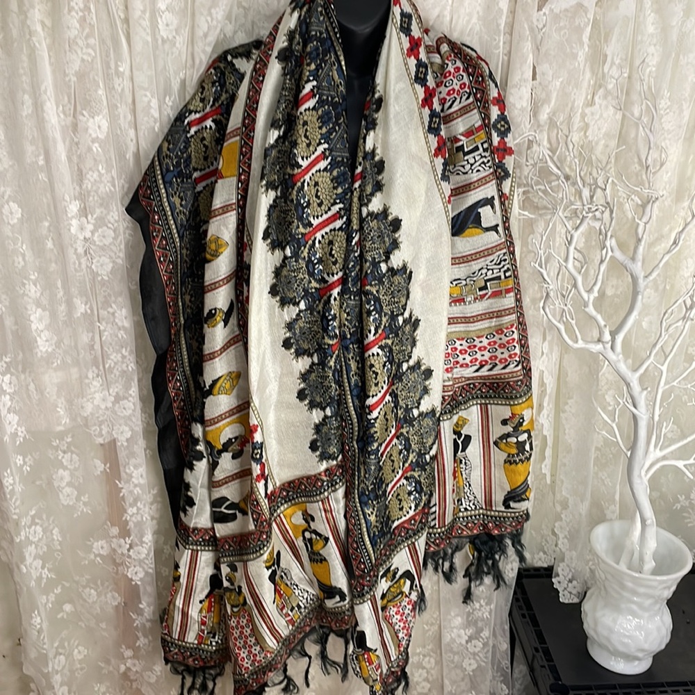 Incredible Ethnic Tribal Silk Scarf African Women White, Black, Blue & Red - Picture 7 of 9